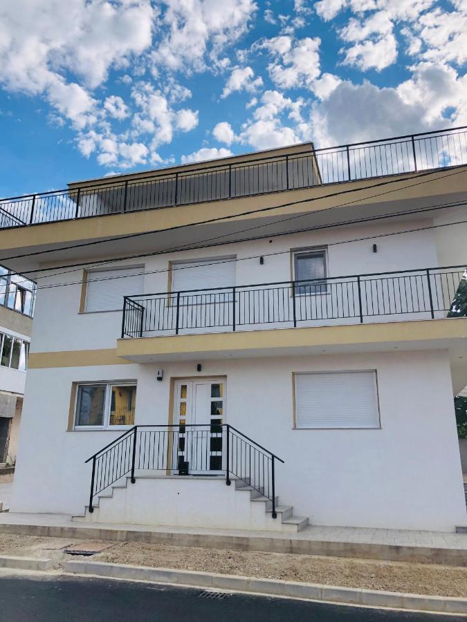 Villa Residence Sînmartin Exteriör bild